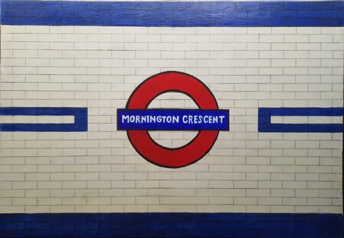 Final painted version of Mornington Crescent sign