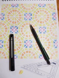 pencil colouring of square pattern