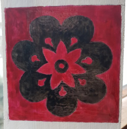 Acrylic red-black geometric-floral tile final